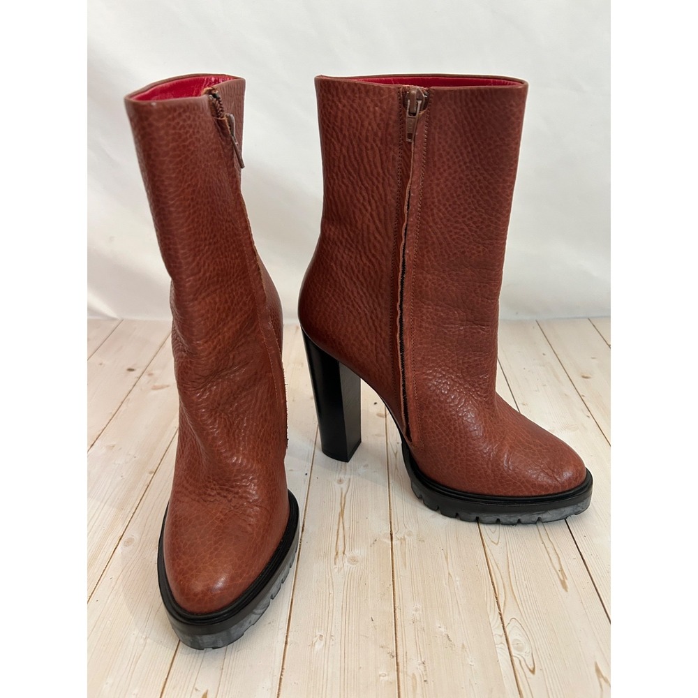 Amanda Gregory Women's Size US 8 EU 38 Brown  Lug Sole Block Heel Leather Bootie
